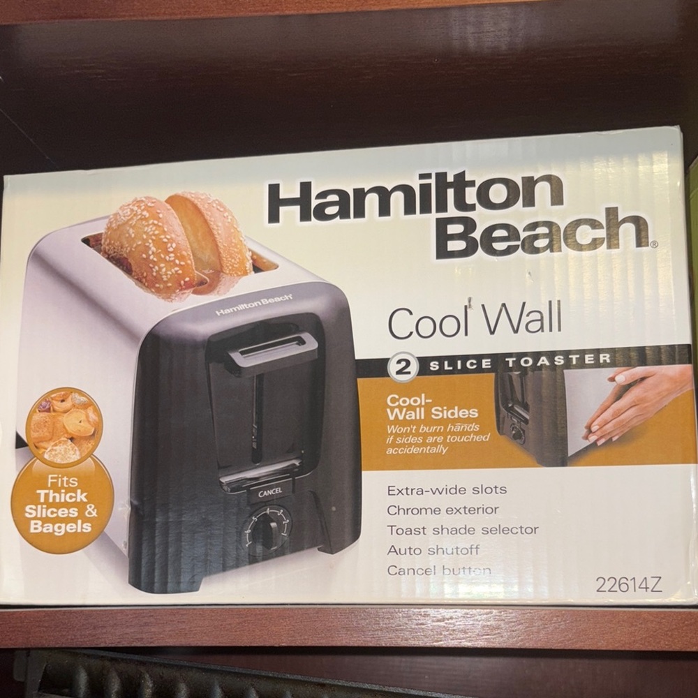 Hamilton Beach Black 2-Slice Toaster